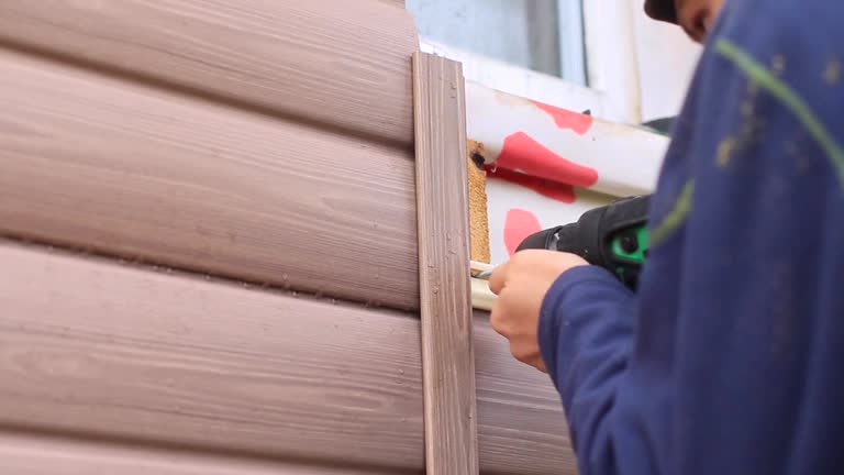 Best James Hardie Siding  in Redway, CA